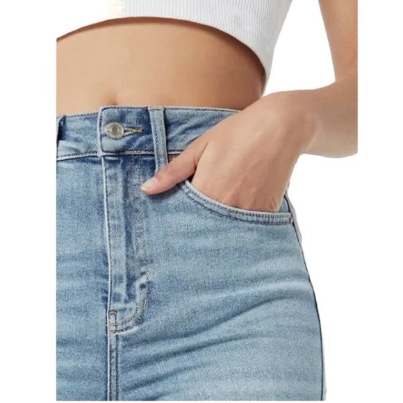 Free People Raw High Rise Jeans in Sweet Blue NWT - Picture 4 of 15